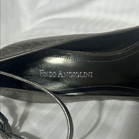 ENZO ANGIOLINI Romantic Silver snakeskin peep toed heels Women's size 7 1/2 - Picture 3 of 6